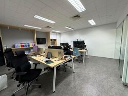 Republic Plaza (D1), Office #563663281
